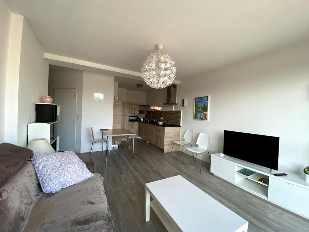 Studio Moderne Et Lumineux Centre Ville Aix Les Bains Aix-les-Bains Exterior foto